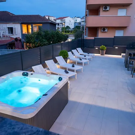 Villa Diamond Apartment *
