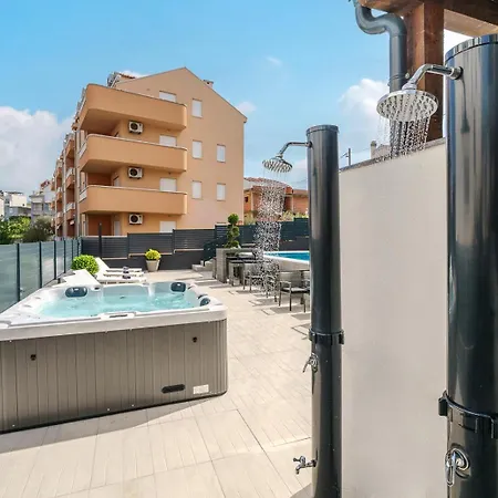 Villa Diamond *